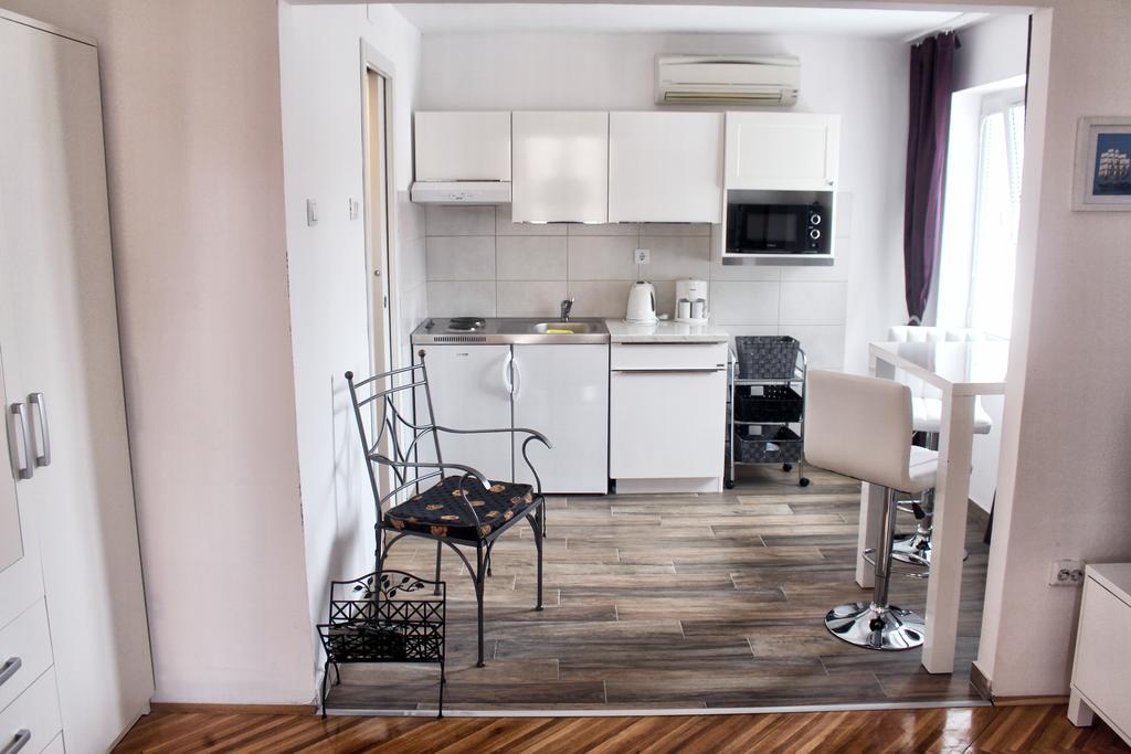 Apartments Link Rovinj Zimmer foto